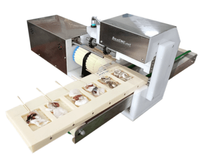 เครื่องเสียบไม้อัตโนมัติ หมึก โอเด้ง ลูกชิ้นปลาแบบแผ่นสไตล์เกาหลี Automatic ‘Squid’ Skewer Machines